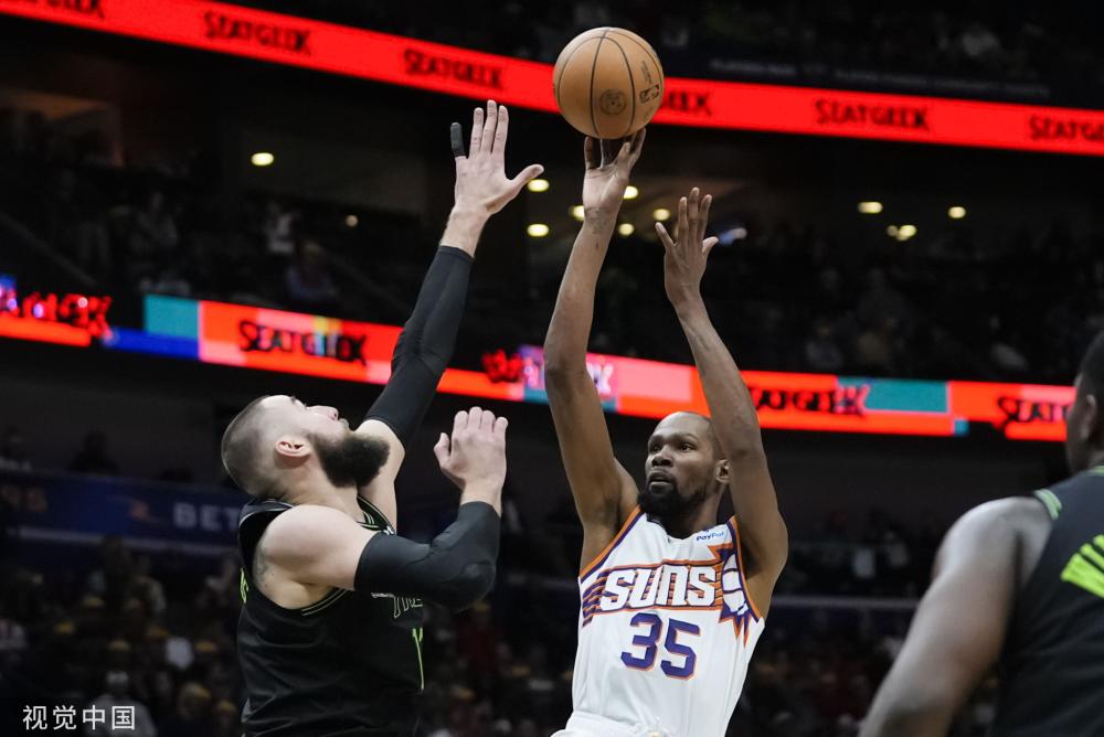 詹姆斯下战 詹姆斯下战