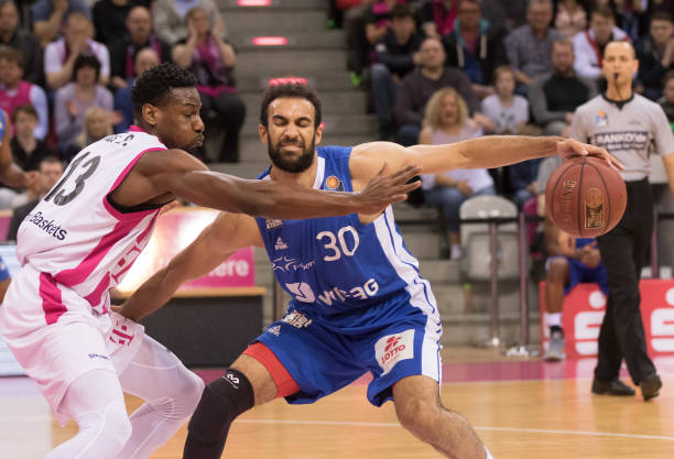 斯是解决球 斯是解决球