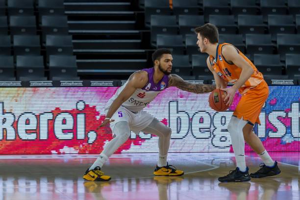 若塔的特点 若塔的特点