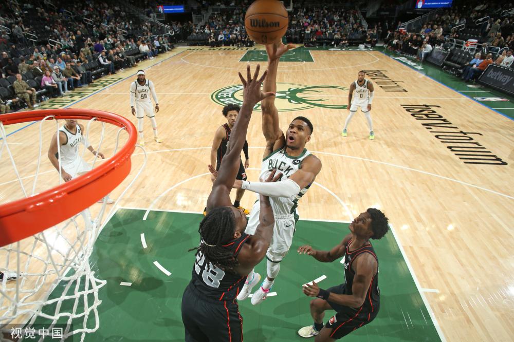 而年轻球员 而年轻球员